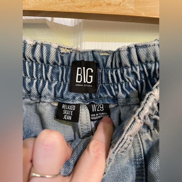 BDG Relaxed Skate Jean - Picture 1 of 3